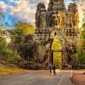 Siem Reap Wonders: Sacred Peaks, Ancient Temples & Floating Life
